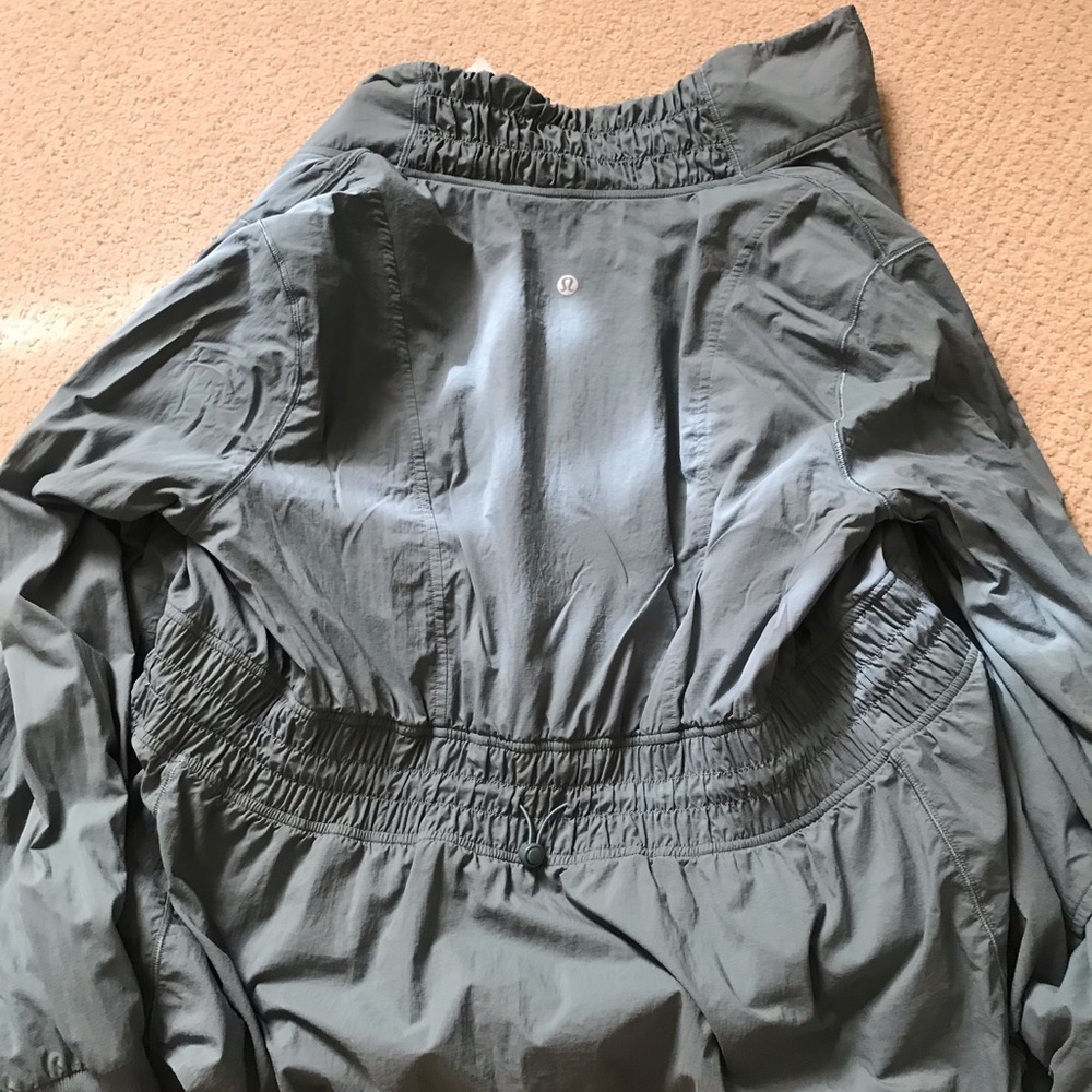 Lululemon sight seen jacket